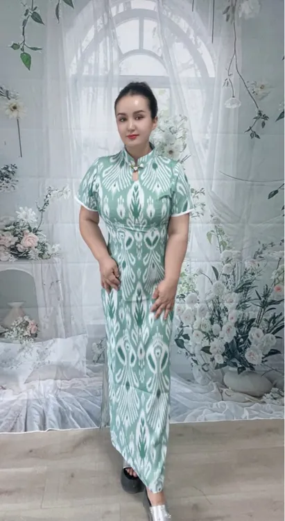 修身碎花女士国风款艾特莱斯中高腰休闲连衣裙