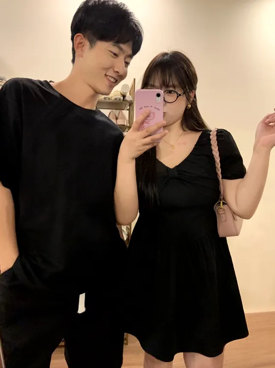 KMZY/KMZY山_山【松麦甜心】微胖女装韩系V领褶皱蝴蝶结收腰连衣裙