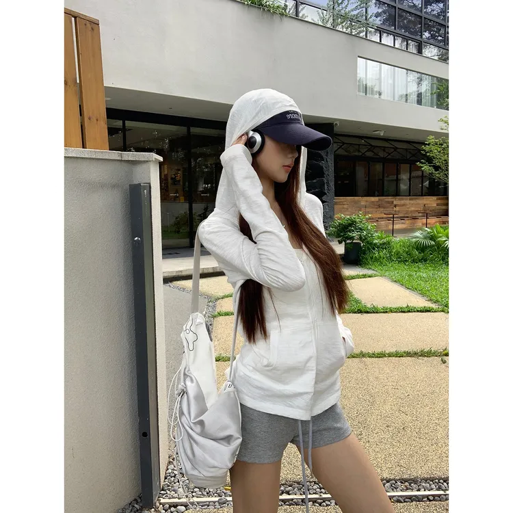 【氧气因子】夏季韩系简约百搭薄款长袖休闲户外拉链短外套251V0032