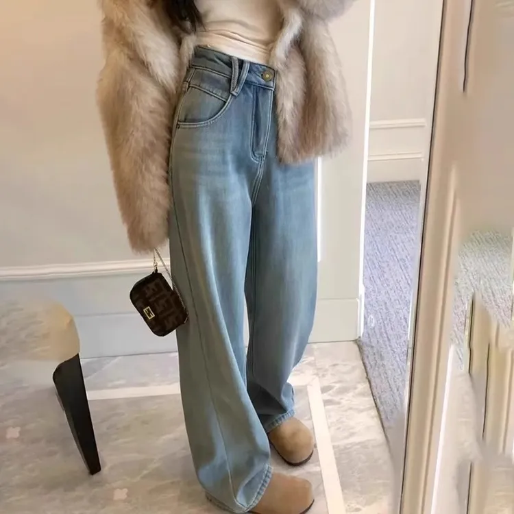 加绒浅蓝色阔腿牛仔裤女2025秋冬新款高腰宽松显瘦垂感窄版裤子