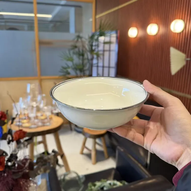 XCZ雪羽陶瓷碗 口径17cm高6cm