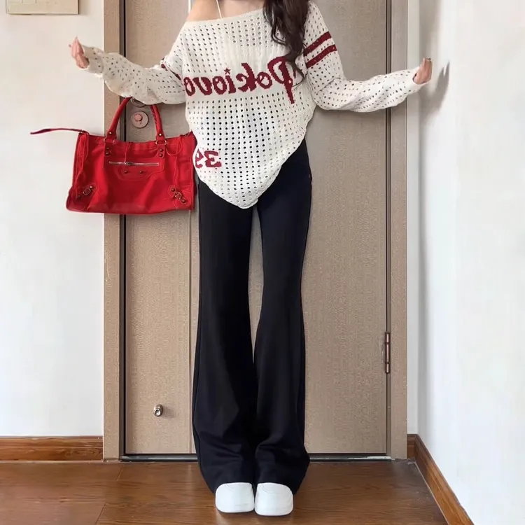 黑色高腰微喇牛仔裤女2025秋季新款弹力显瘦梨形身材百搭马蹄裤子