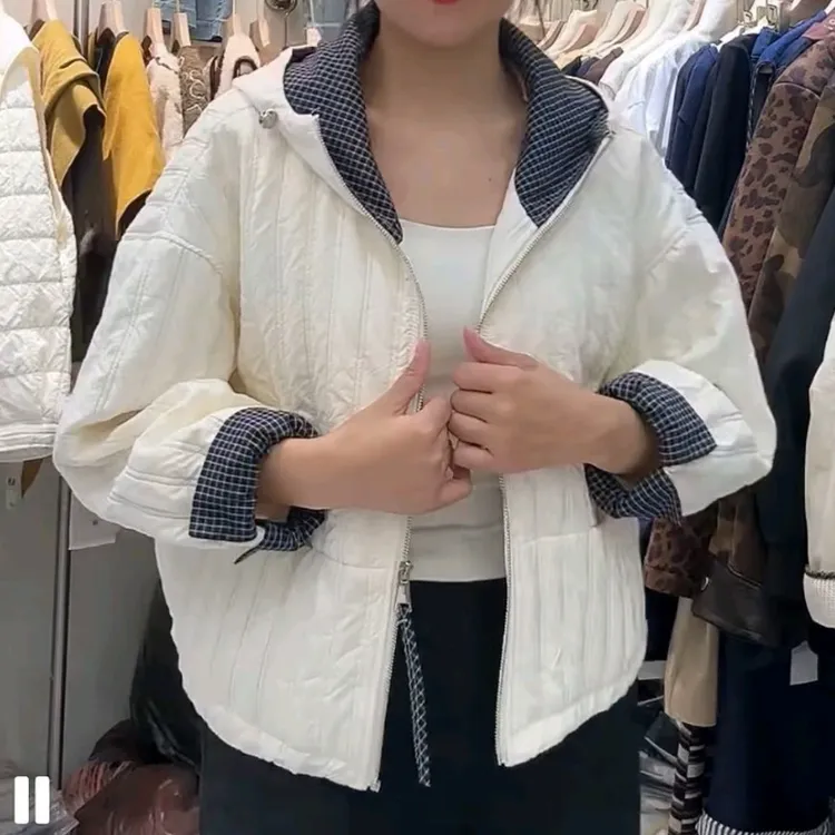 661韩系外套秋冬宽松拼接百搭时尚连帽女士小香风韩版格子潮棉服