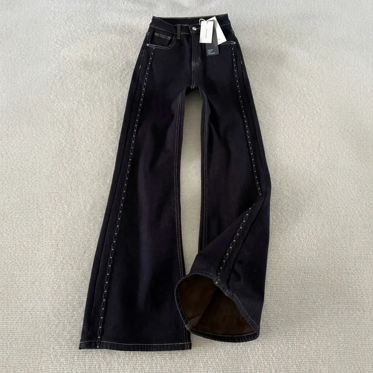 丹宁蓝高腰微喇牛仔裤女冬季大码胖mm加绒加厚显瘦不贴腿喇叭长裤