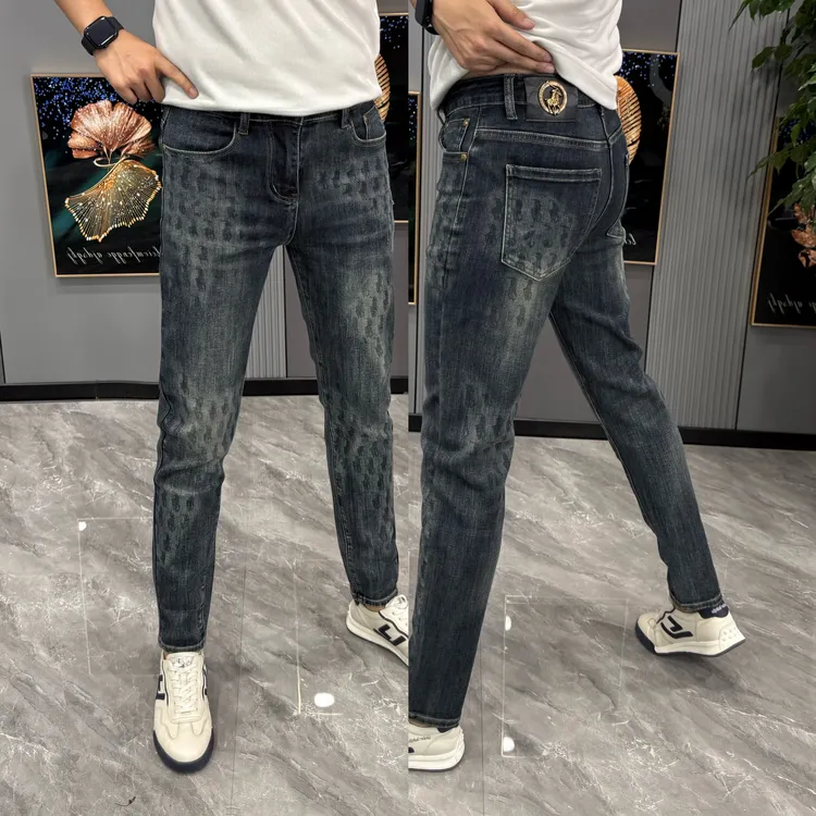 牛仔裤男秋季修身弹力百搭印花长裤男舒适显瘦个性男士小脚裤潮流
