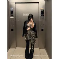 SUNONEONE 绿斑马一字肩无袖连衣裙女秋季气质裙子D0072Q