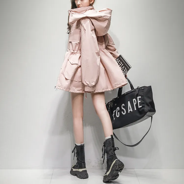 户外冲锋衣女中长款2025春秋新款高级感气质收腰连帽工装风衣外套