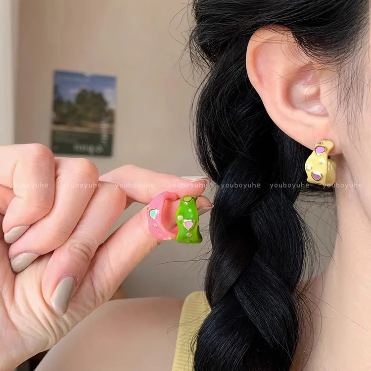 铜合金耳饰 多巴胺滴釉C型耳圈女夏日高级感时尚耳环气质百搭耳饰