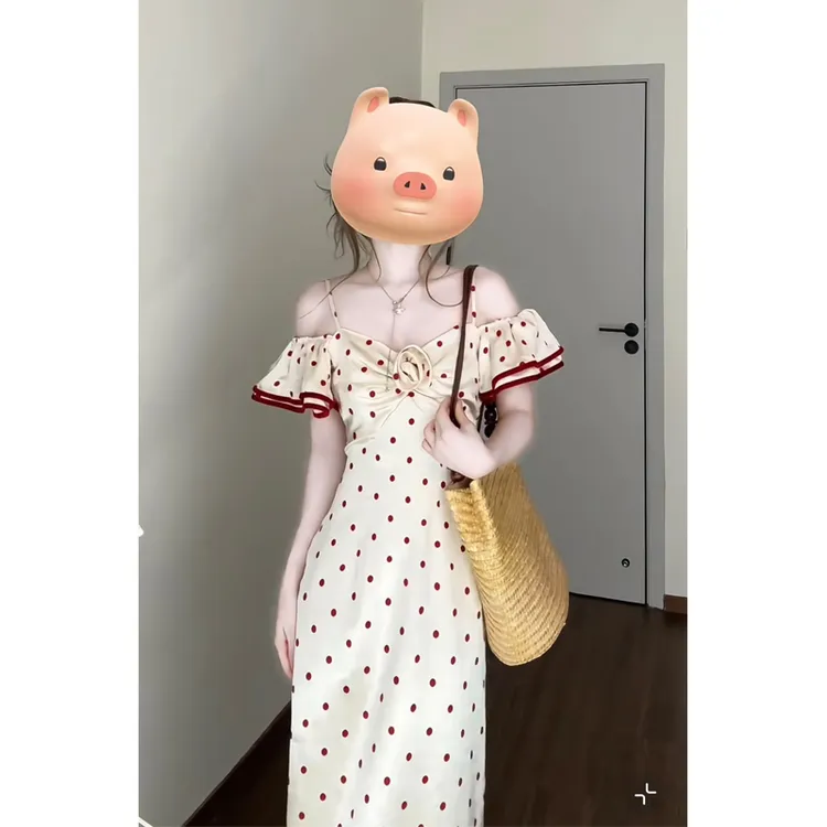 大码2025法式优雅复古红色波点连衣裙气质一字肩立体花朵礼服长裙