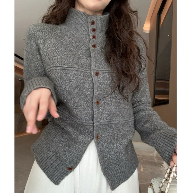 3442秋冬八色设计感立领宽松显瘦气质显白软糯质感针织毛衣开衫