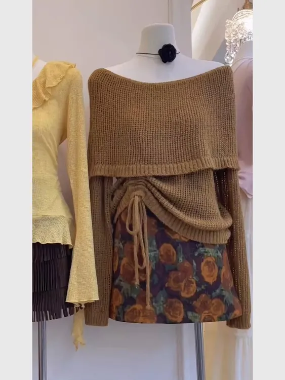 韩系一整套ootd穿搭咖色小香风一字肩针织毛衣配玫瑰印花短裙套装