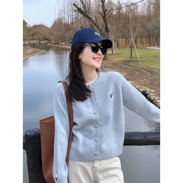 春秋洋气百搭长袖针织开衫毛衣外套女早春薄款小香风短款外搭上衣