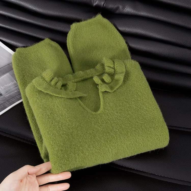 丝柏舍2025秋装新款女装时尚长袖简约纯色宽松款毛衣S53D0018M