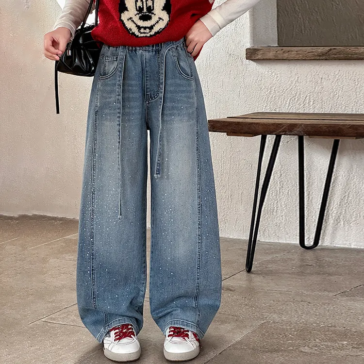 磷肥女童女大童烫钻满天星时尚牛仔裤儿童宽松直筒弯刀裤单质氮肥商品图
