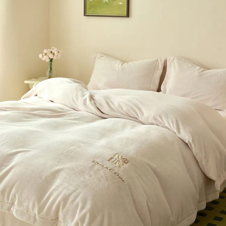 加厚兔毛绒四件套绣花保暖牛奶绒毛绒被套床单冬季绒面床上用品