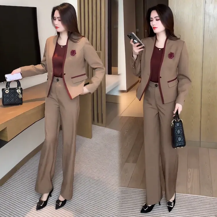 时尚套装女2025春季新款时髦洋气西装外套背心阔腿裤职业三件套潮