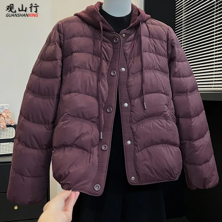 妈妈装针织连帽红色羽绒服2025冬季新款中老年加厚保暖白鸭绒外套