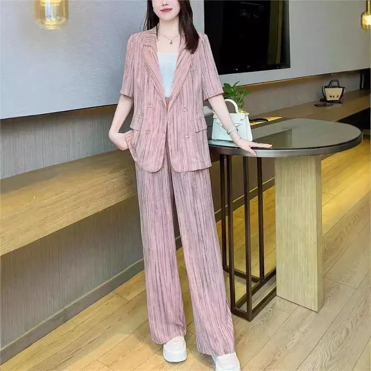 大码女装时尚套装女夏季新款洋气显瘦薄款西服高腰阔腿裤两件套气