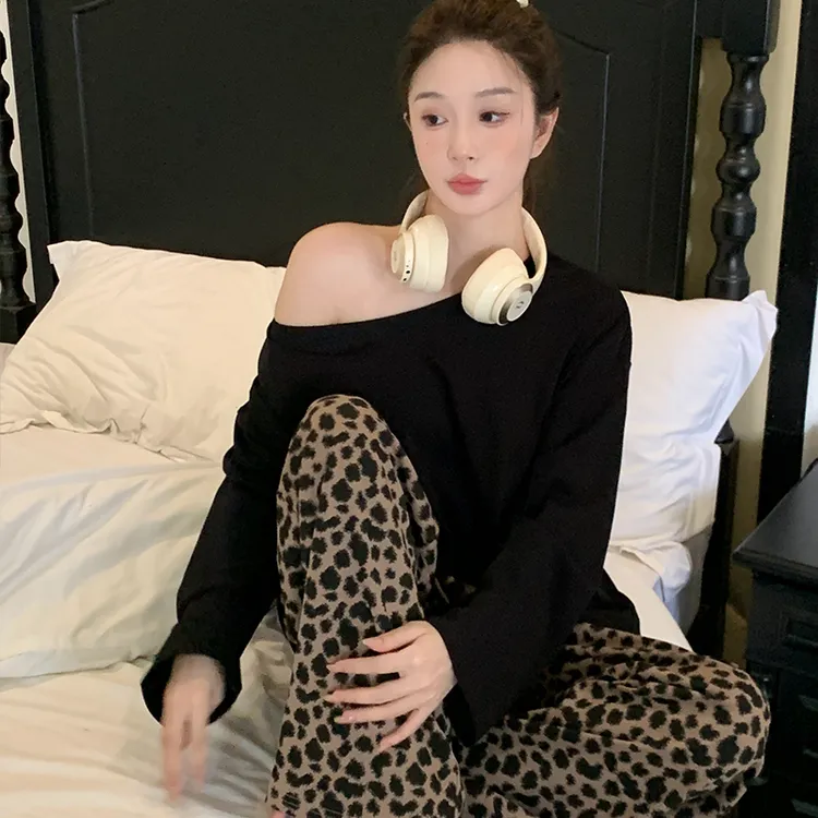 春秋纯棉女士睡衣带胸垫长袖长裤时尚豹纹宽松加大码家居服套装