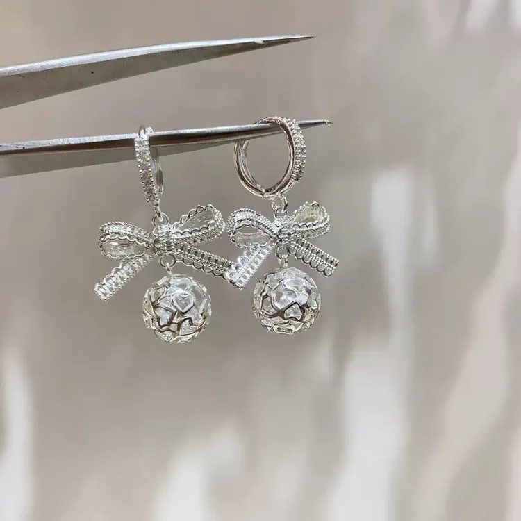 铜合金耳饰 【禾子家】甜美白色精致耳环耳饰原创设计日韩轻奢时尚