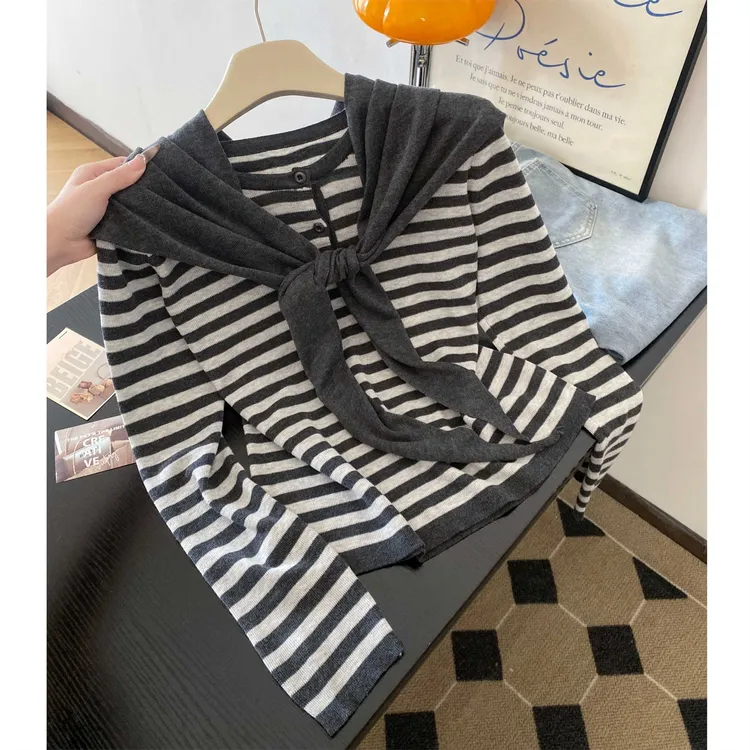 自留款推荐~慵懒风披肩条纹长袖针织衫女秋季新款高级感休闲上衣