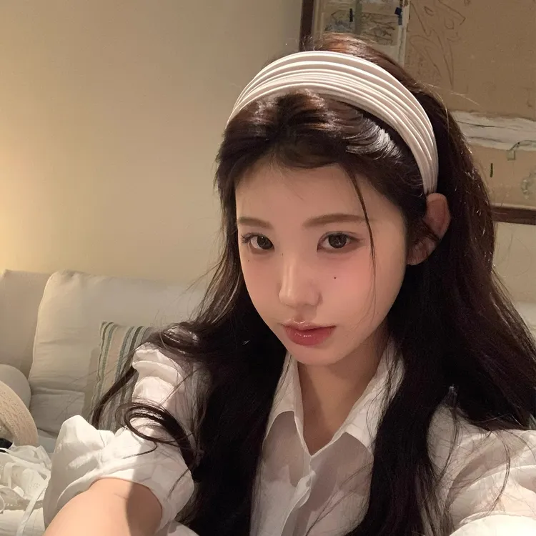 法式高端大气风琴褶皱纯色宽边发箍女2025新款高颅顶头箍外戴发卡