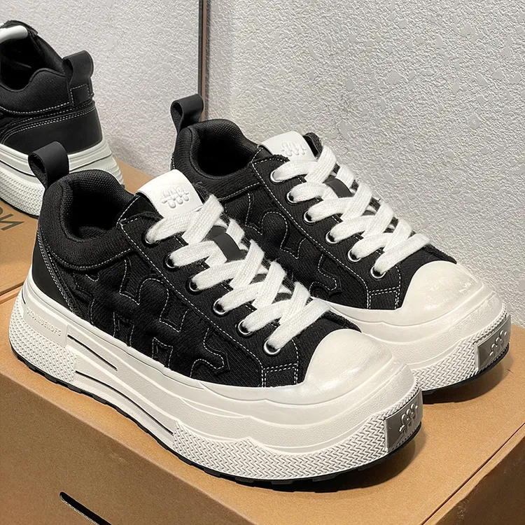 王鹤棣同款黑色梅花帆布鞋男女2025新款厚底增高百搭复古休闲板鞋