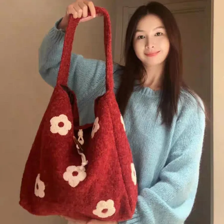 秋冬圣诞氛围感花朵毛呢包2025新款韩系ins毛绒单肩包休闲单肩包