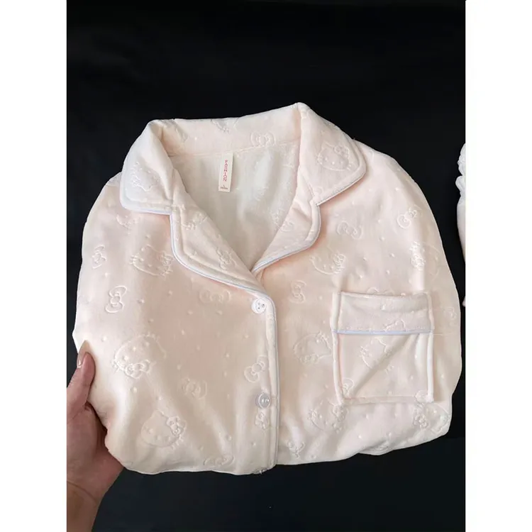 粉色Kitty睡衣女款秋冬季海岛绒加厚长袖两件套卡通可外穿家居服