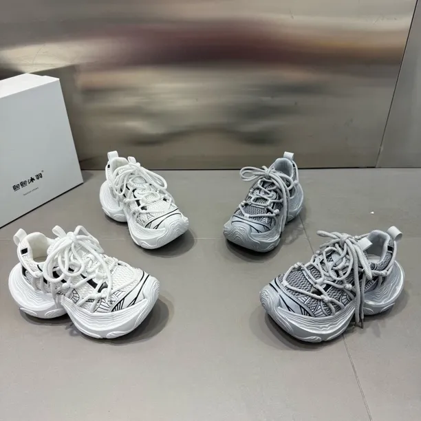 2025年新款厚底梯田底四季网面老爹鞋百搭舒适底厚6公分增高舒适