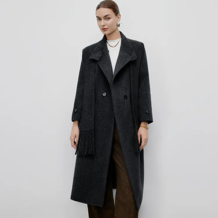 绵羊毛100%大衣女款2025新款直筒显瘦赫本风高级感中长款毛呢外套