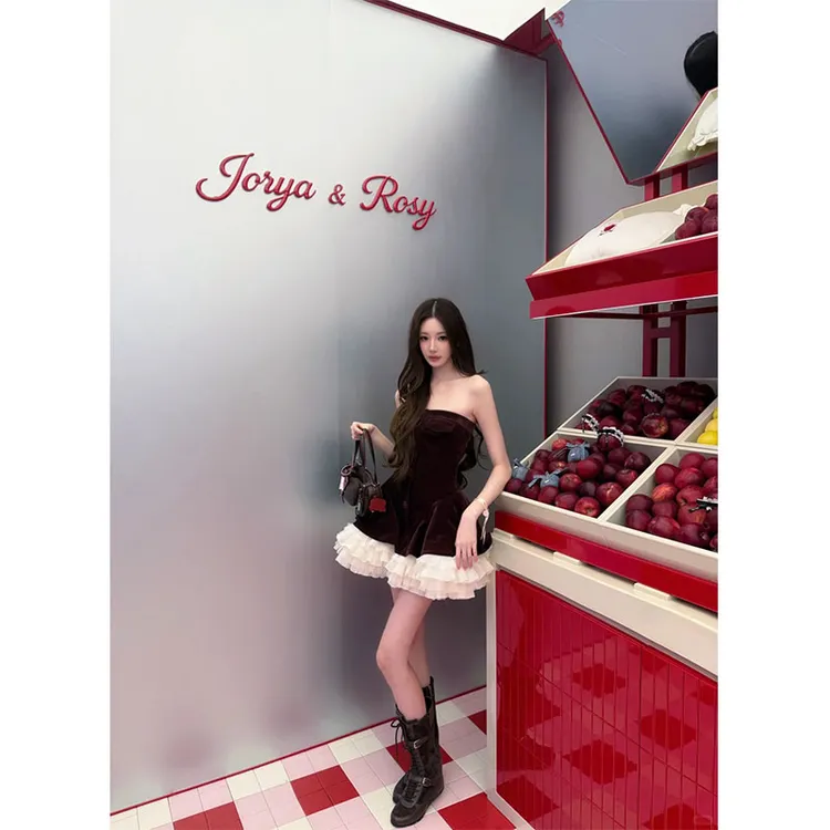 2025韩系设计纯欲风修身显瘦外套上衣高级感时尚抹胸连衣裙穿搭女