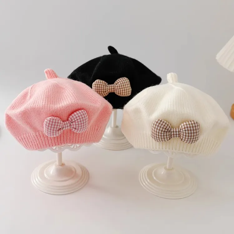 宝宝帽子春夏季女婴儿可爱花朵贝雷帽儿童毛线帽女童针织画家帽潮