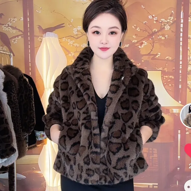 2025大豹点冬季新款时尚短款欧貂绒毛毛短外套3134
