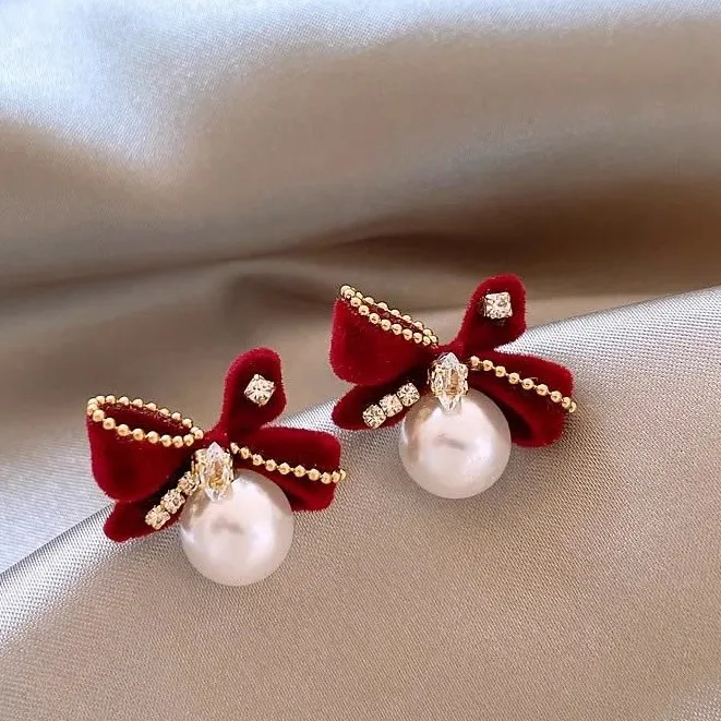 红色丝绒本命年蝴蝶结耳钉女2025新款高级感新年耳环秋冬百搭耳饰