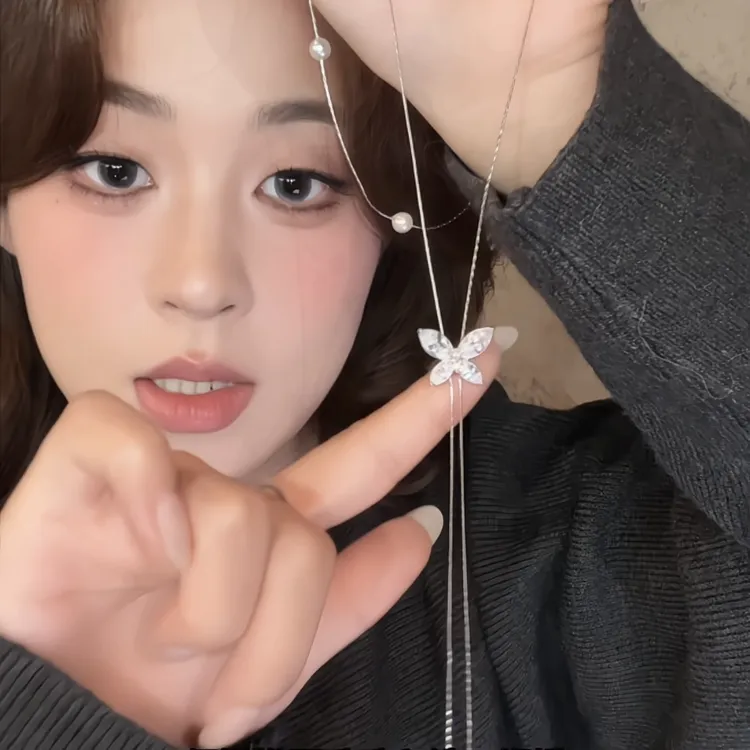 铜合金项链 闪锆蝴蝶珍珠吊坠轻奢高级感锁骨链颈链毛衣链配饰女