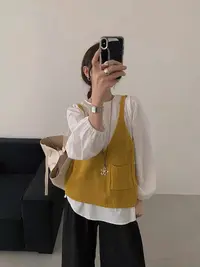 灰灰呀！单件！韩系复古设计感松弛感V领单口袋粗针织毛衣背心马甲