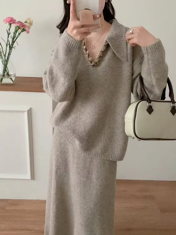 Y1653#大码套装v领翻领慵懒大码超好看针织衫搭宽松半身裙两件套