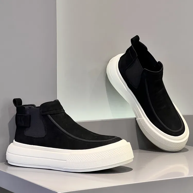 高帮鞋男2025新款冬季保暖加绒棉鞋黑色真皮中帮板鞋男士切尔西靴