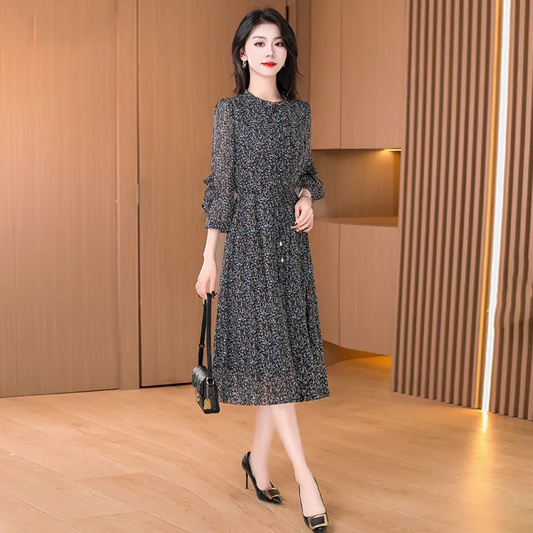 广州十三行长袖连衣裙女2025春装秋新款爆轻奢流行品牌妈妈小个裙