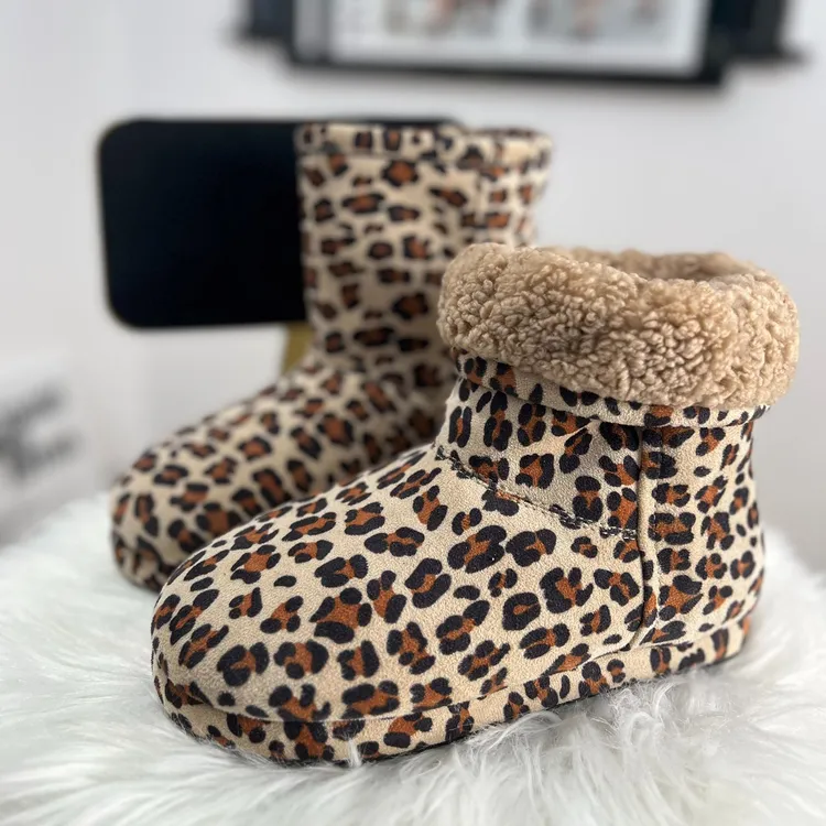 2025冬季新款欧美风豹纹一脚蹬时尚雪地靴保暖短靴时尚鞋子厚底