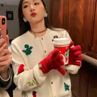 圣诞新年战袍圆领特色图案单排扣针织衫毛衣冬季新款开衫女7097