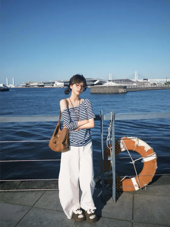 夏季时尚新款韩系减龄甜美慵懒风显瘦条纹上衣休闲裤子小众女装