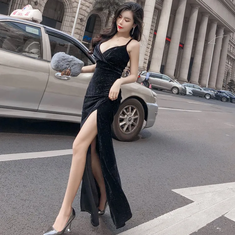 夜场性感低胸收腰闪粉金丝绒吊带高开衩晚礼服修身显瘦包臀连衣裙