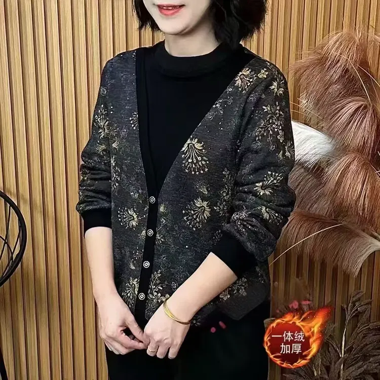 秋冬加绒2025款时尚假两件长袖宽松洋气妈妈显瘦休闲百搭减龄上衣