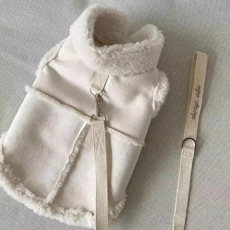 2025年新款宠物保暖ins牵引马甲绒衣秋小型幼犬猫咪狗狗衣服冬装