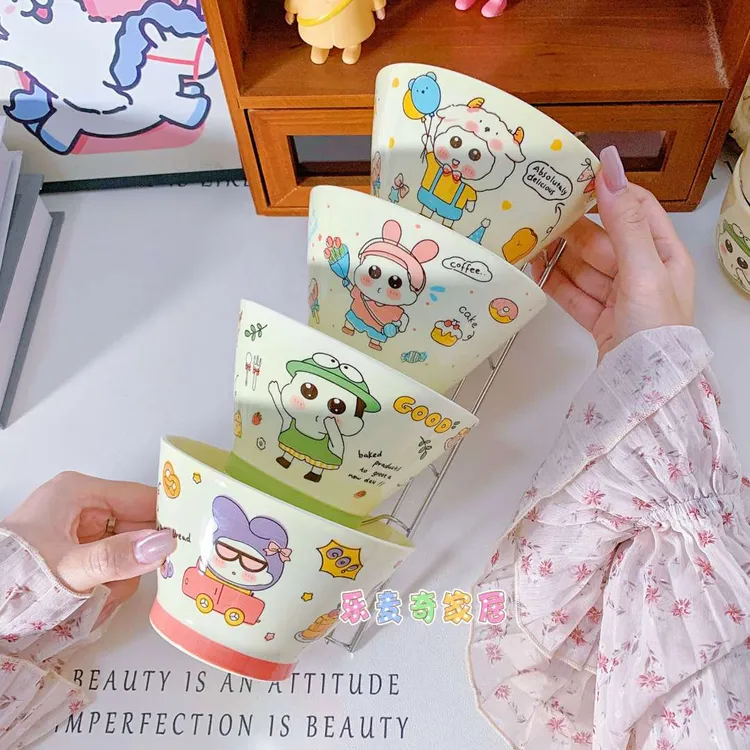 卡通陶瓷餐具2025新款网红个人专用米饭碗可爱5英寸斗笠碗釉下彩