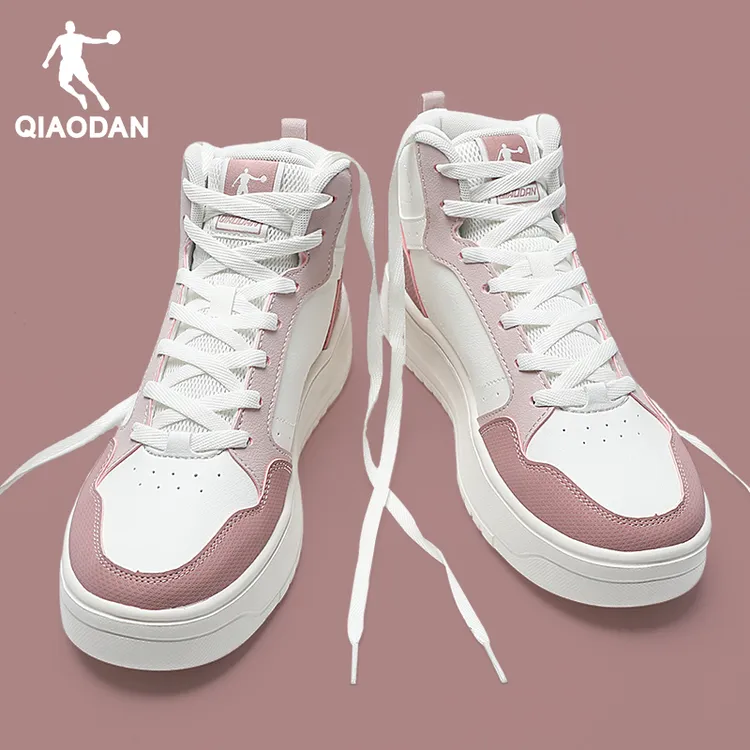 乔丹女鞋高帮厚底板鞋2025冬季新款小白鞋学生休闲鞋子皮面运动鞋