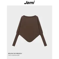 JOMI秋冬蝙蝠袖针织衫女不规则下摆一字领上衣J82FS115