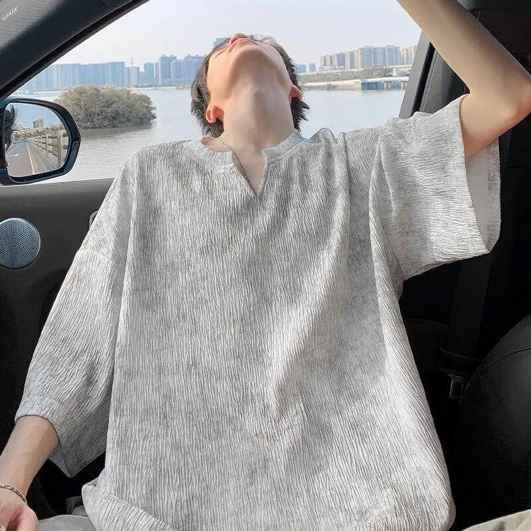 肌理扎染条纹v领冰丝短袖t恤男高级感潮流重磅半袖宽松大码体恤夏